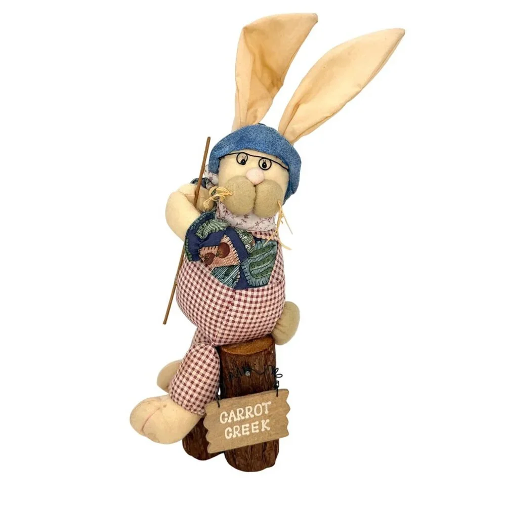 PRIMITIVE AMERICANA FISHING PLUSH BUNNY RABBIT ON LOG BASE w/ GLASSES EASTER